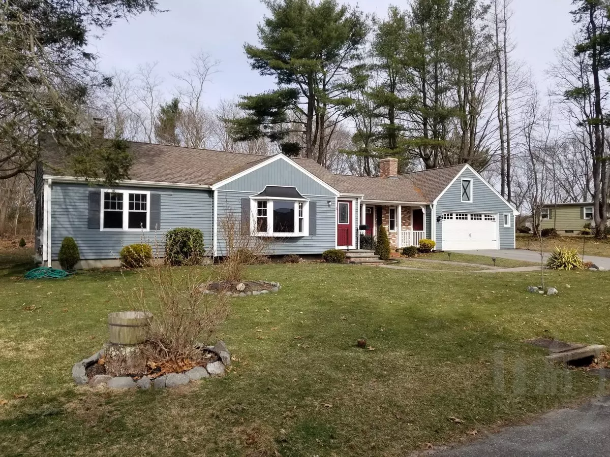 47 Spooner Ave House for rent in Warwick, RI