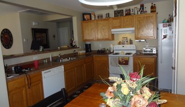 Single Level Beauty In Acacia Crossing!! Apartment for rent in Maricopa, AZ