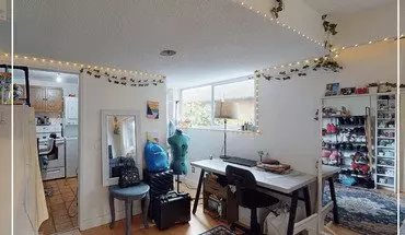 3 of 7 Bright 1 Bed 1 Bath Lower-level Suite W/ Southwest-facing Garden In Burnaby North! Apartment for rent in Burnaby, BC