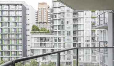 2 of 19 Beautiful Open Concept Unit In Vancouver Apartment for rent in Vancouver, BC