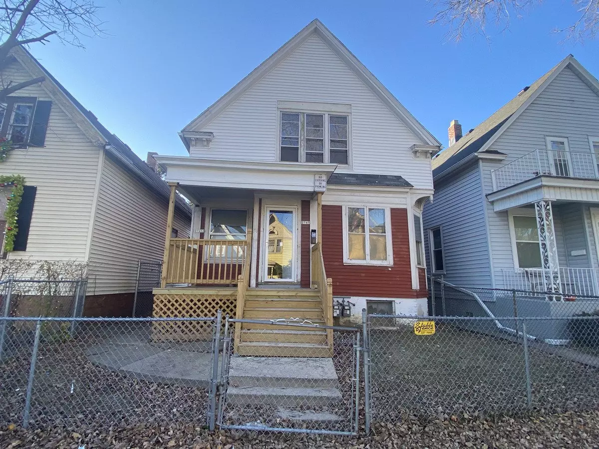 Duplex Units Available! Rent Assistance Accepted! Apartment for rent in Milwaukee, WI