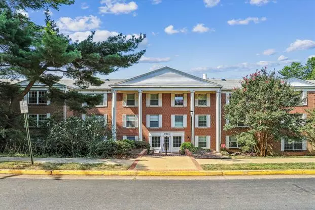 7621 Tremayne Pl Apt 111 Apartment for rent in Mclean, VA