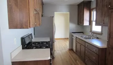 5 of 15 Well Maintained 3 Bedroom Home, Fenced Yard, Great Location House for rent in Coon Rapids, MN