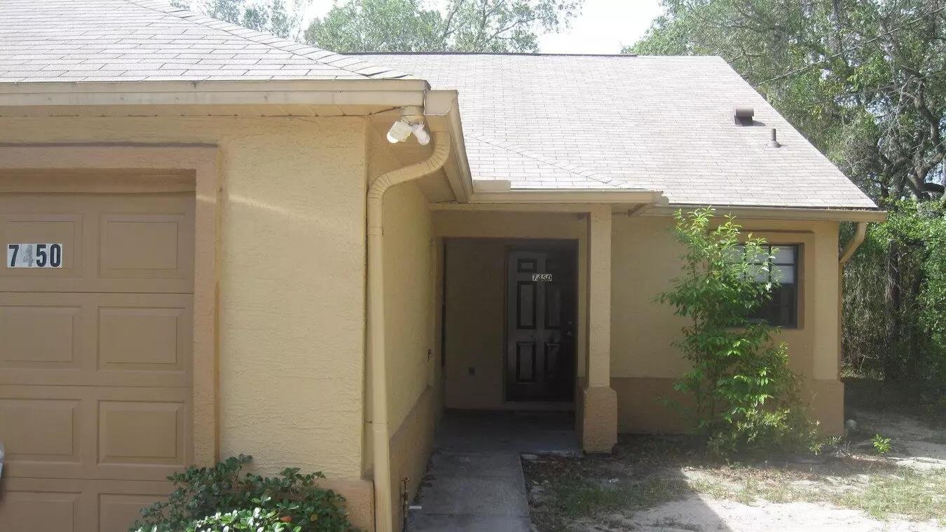 Updated Duplex In Spring Hill House for rent in Spring Hill, FL