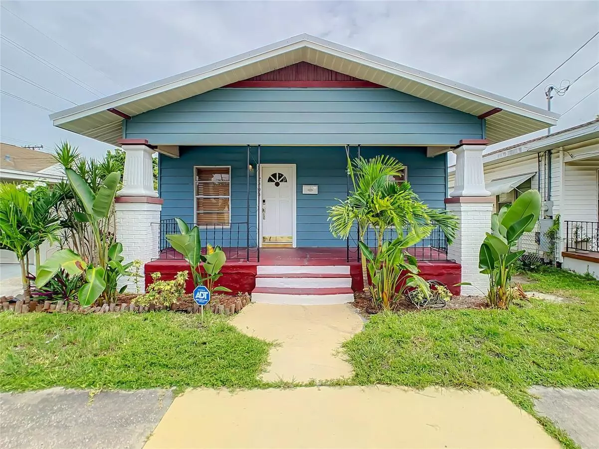 Fenced 2 Bed 1 Bath + Office For Rent House for rent in Tampa, FL
