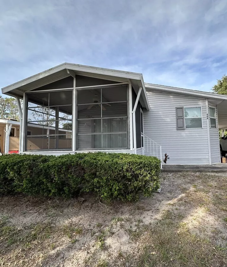 Cute 2/2/cp In 55+ Community House for rent in Valrico, FL