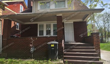 House- Colonial Apartment for rent in Detroit, MI