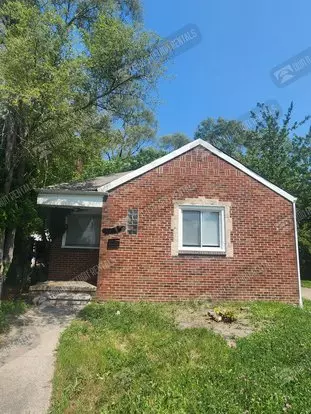 House- Ranch Apartment for rent in Detroit, MI