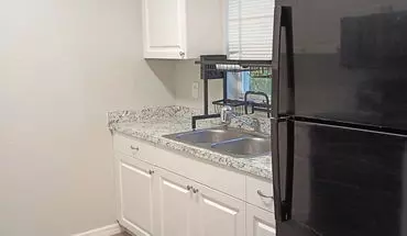 3 of 16 Spring Hill 2/2 With Garage Duplex House for rent in Spring Hill, FL
