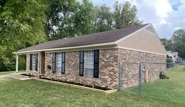 2 of 33 Charming 3 Bedroom 1 Bath Home House for rent in Memphis, TN
