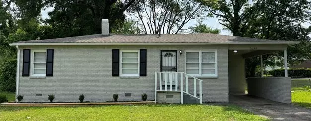 Renovated 3-bedroom Brick Home With Stylish Finishes & Classic Charm Apartment for rent in Memphis, TN Renovated 3-bedroom Brick Home With Stylish Finishes & Classic Charm Apartment for rent in Memphis, TN
