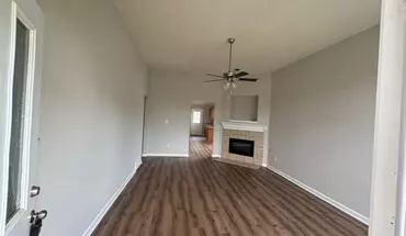 5 of 19 Charming 3-bedroom Brick Home With Fenced Yard & Stylish Upgrades House for rent in Memphis, TN