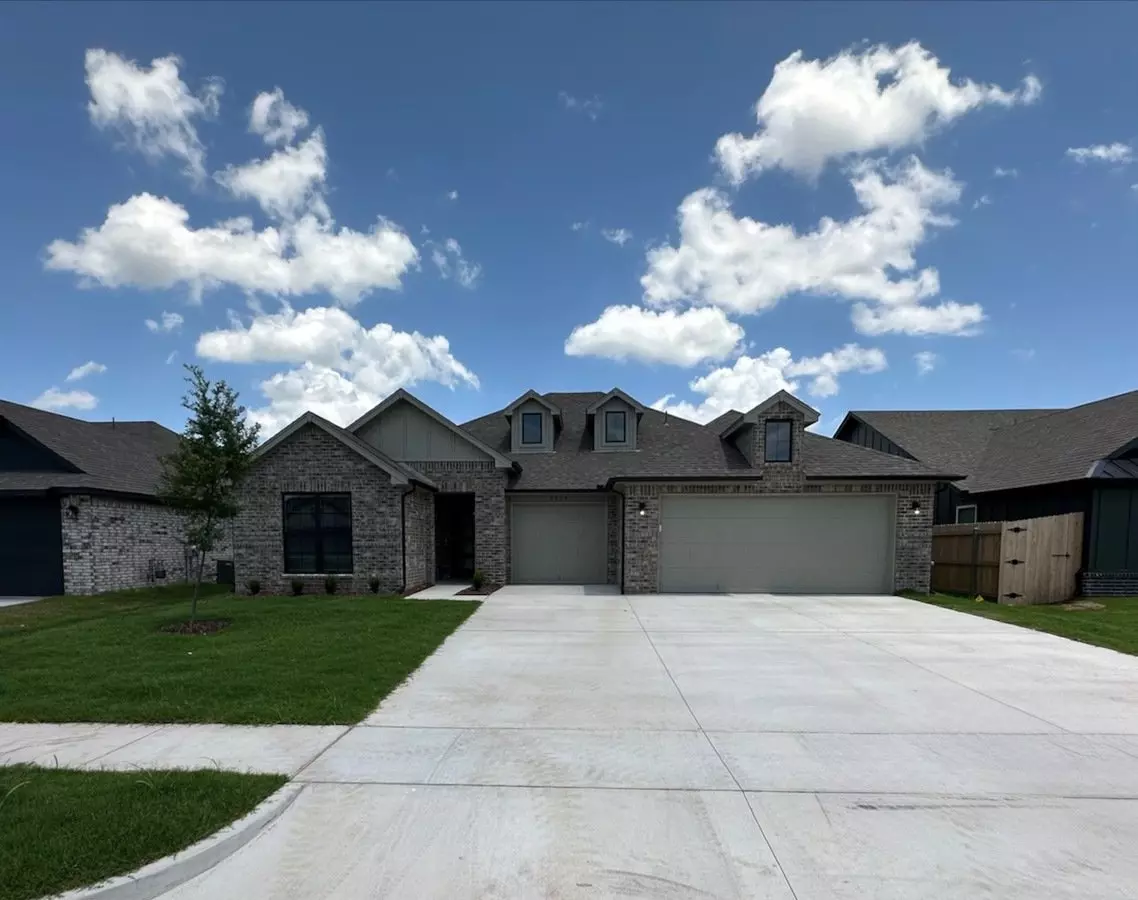 9525 E 131st Pl S - Brand New 4/3/3 In Bixby! Community Pool! House for rent in Bixby, OK