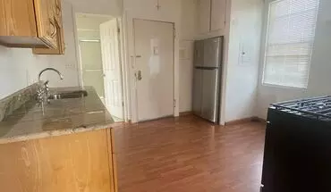 2 of 23 42 E 19th St Apartment for rent in Bayonne, NJ