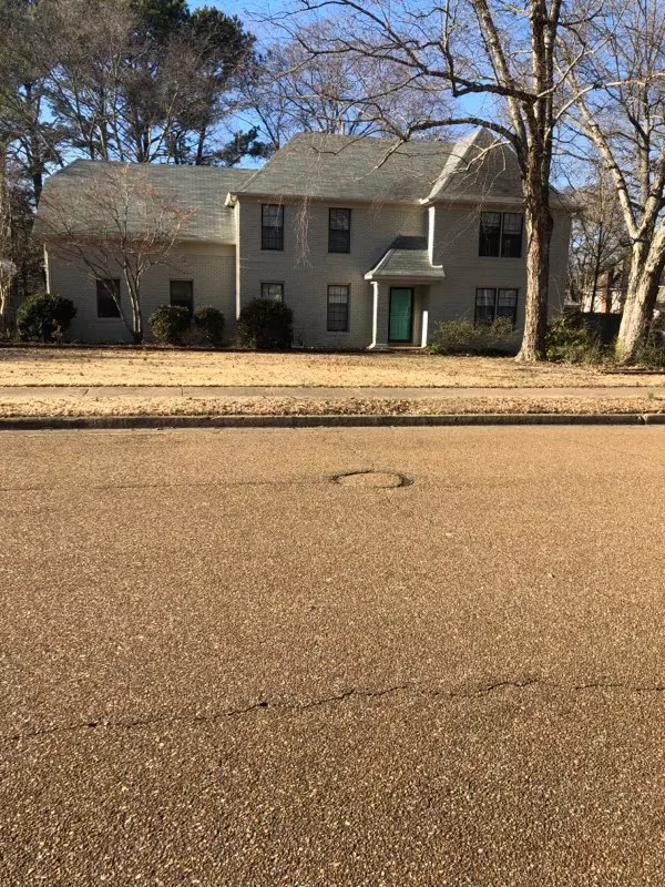 2145 Prestwick Dr House for rent in Germantown, TN