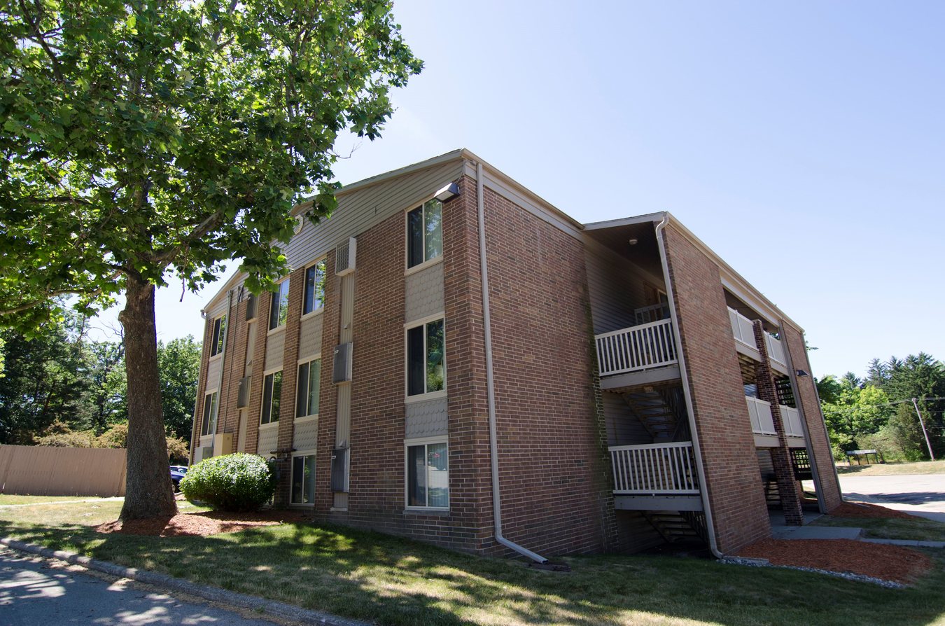 Campus Hill Apartments Okemos, MI