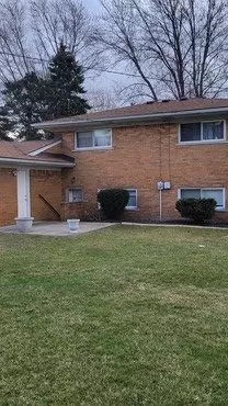 3 of 22 Huge Warren Quad Level House for rent in Warren, MI