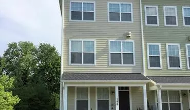 3 of 35 4 Br End Of Group Th W/ Garage, Fp, Several Balconies, Etc. House for rent in Towson, MD