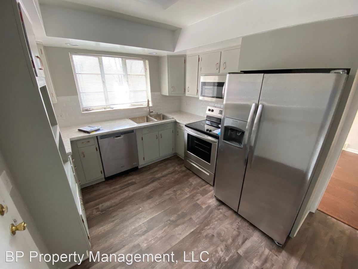 4137 W Sylvania Ave Apartment for rent in Toledo, OH