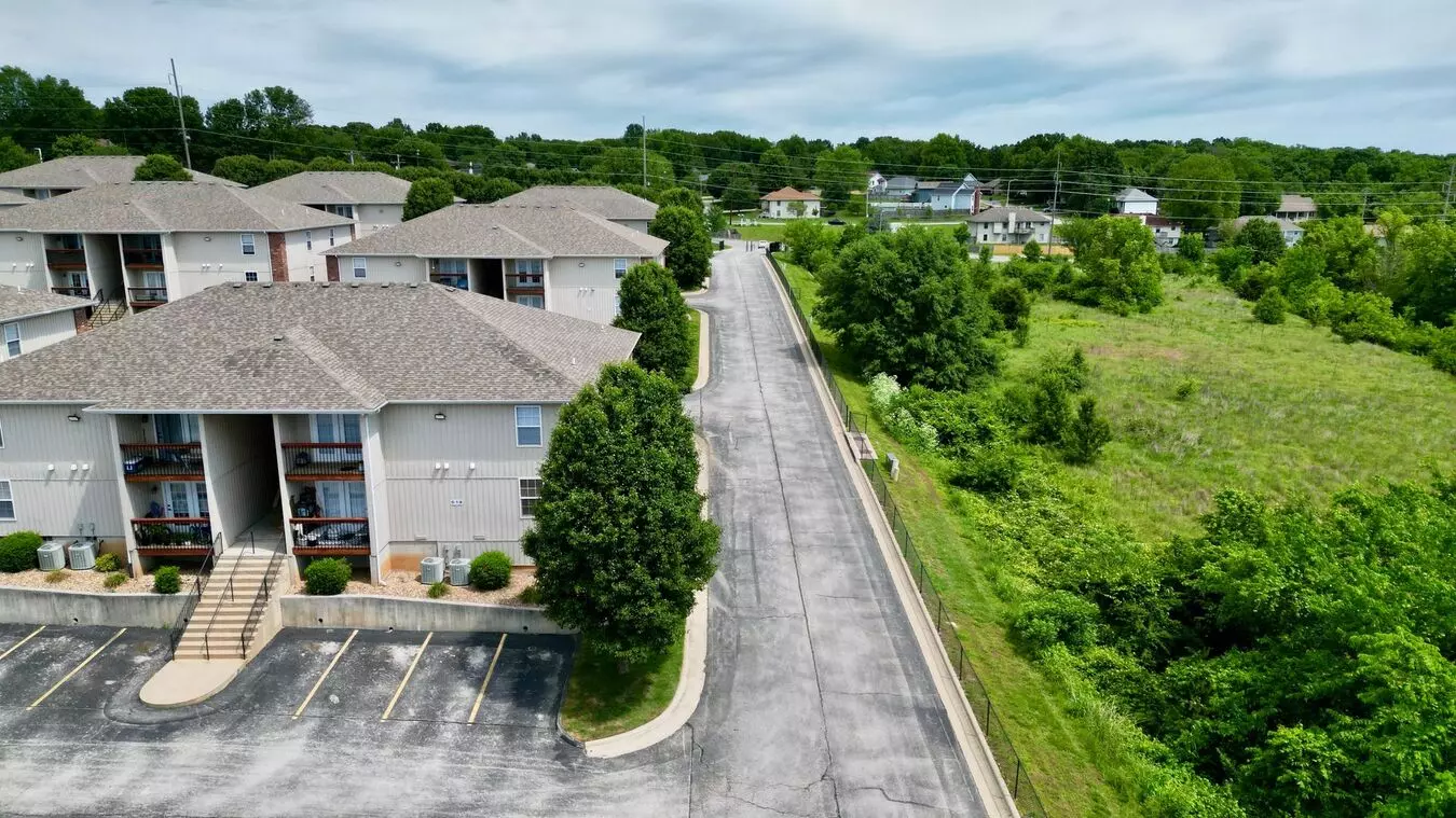 South Valley Apartments Apartment for rent in Springfield, MO