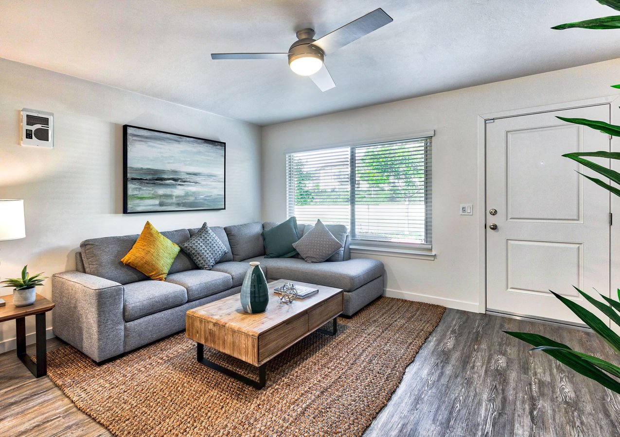 Windsor Manor Apartments 245 Knoll Road San Marcos, CA