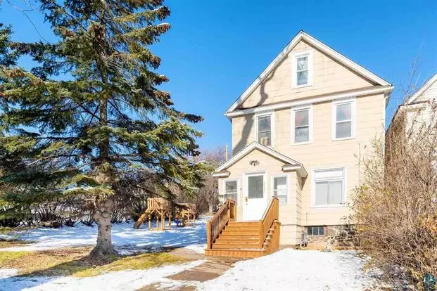 2821 Wicklow St Apartment for rent in Duluth, MN 2821 Wicklow St Apartment for rent in Duluth, MN