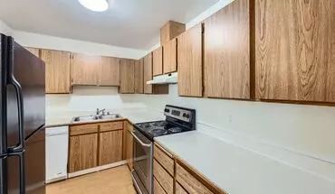 2 of 11 3617 Hoyt Apartment for rent in Everett, WA