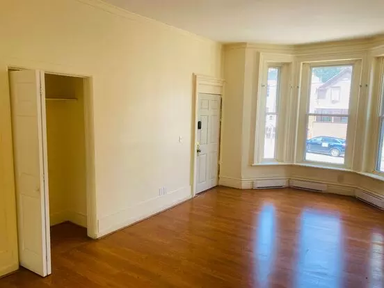 Pm 362 Clinton Ave. Apartment for rent in Albany, NY Pm 362 Clinton Ave. Apartment for rent in Albany, NY