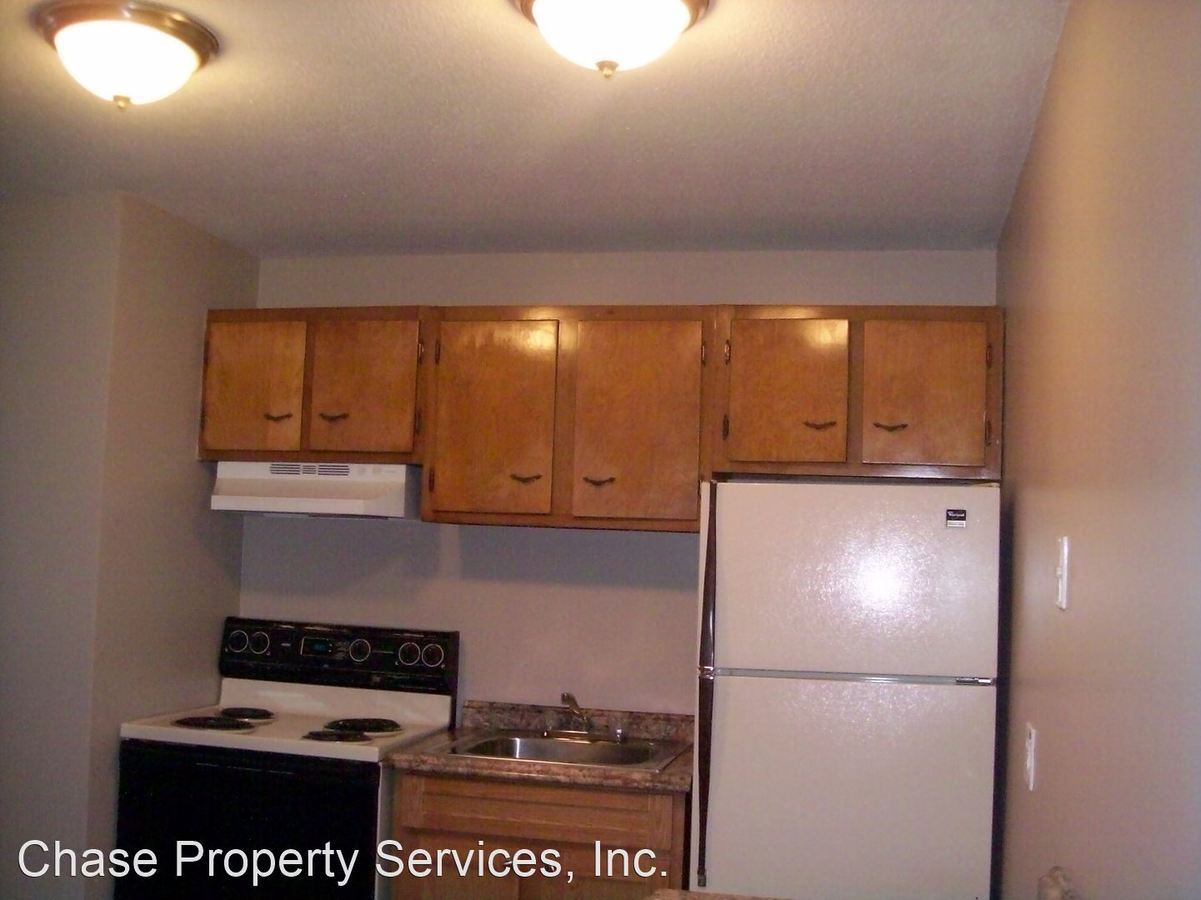 1309 St James Ave Springfield, MA Apartment for Rent