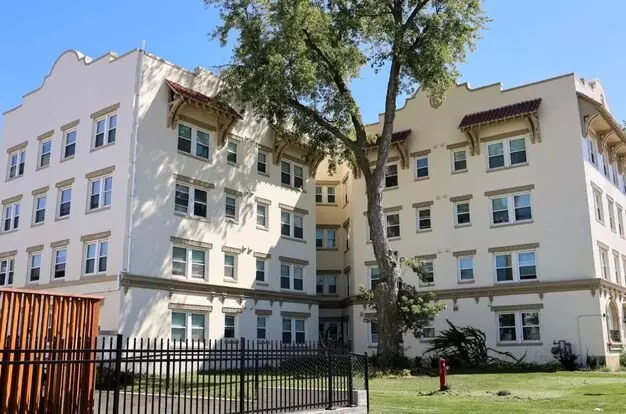 Hanscom And Georgia Row Apartments Apartment for rent in Omaha, NE
