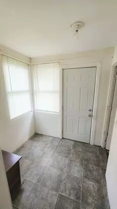 Charming Historic 2-bedroom Home In Des Moines Apartment for rent in Des Moines, IA Charming Historic 2-bedroom Home In Des Moines Apartment for rent in Des Moines, IA