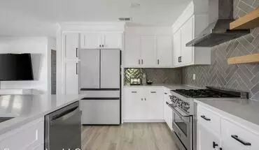 5 of 22 2000 Hazelwood Dr House for rent in Charleston, SC