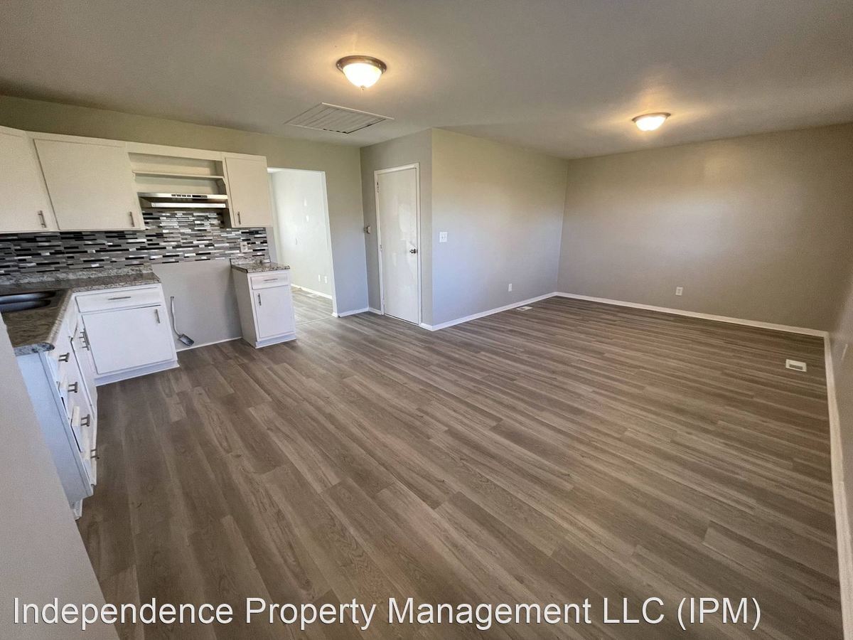 136 Rogers Dr Germantown, OH House for Rent Rentable