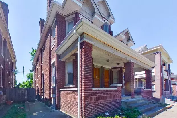 329-331 Chittenden Ave Apartment for rent in Columbus, OH