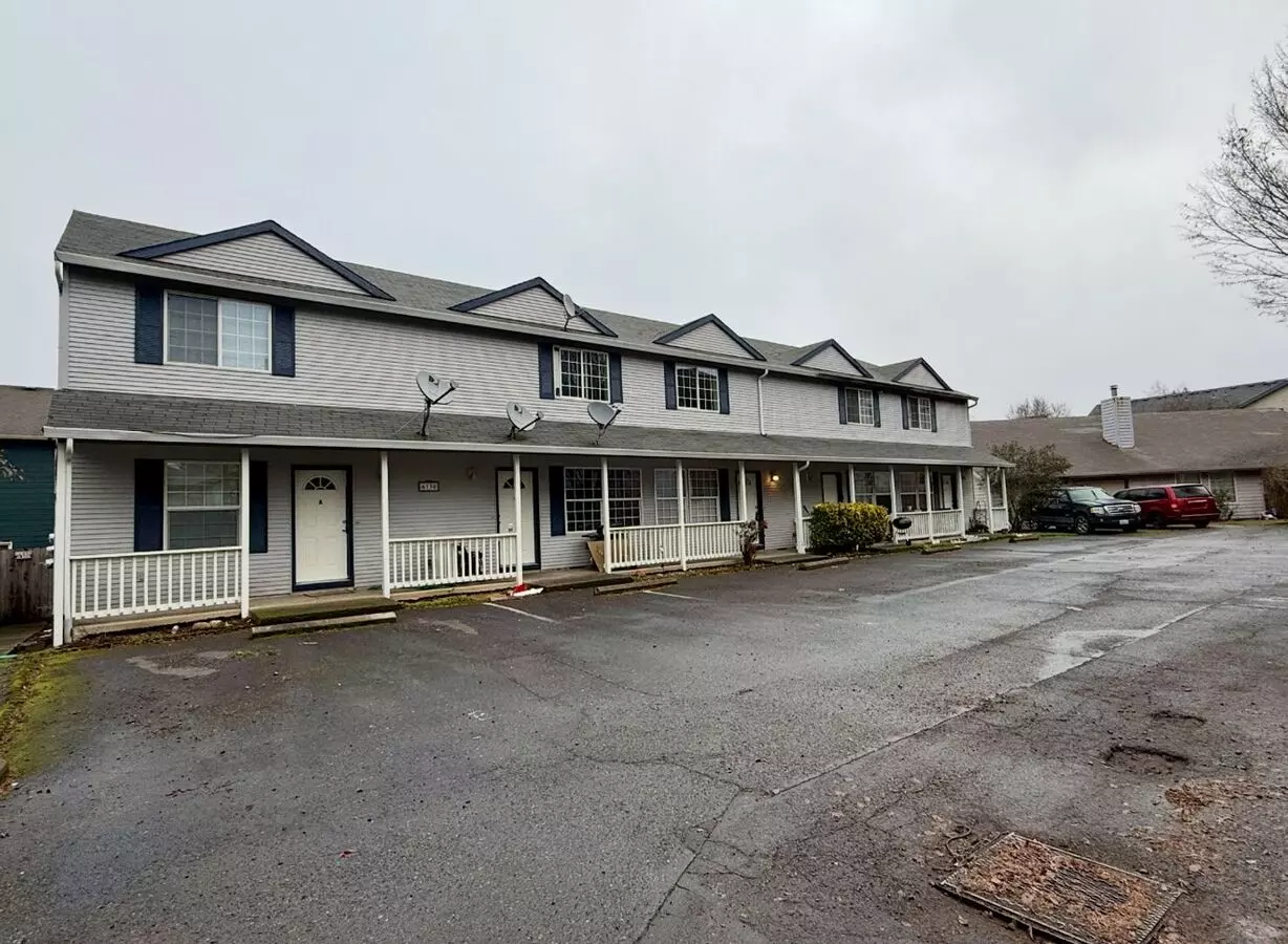 0143-02 Se 128th Ave. Apartment for rent in Portland, OR