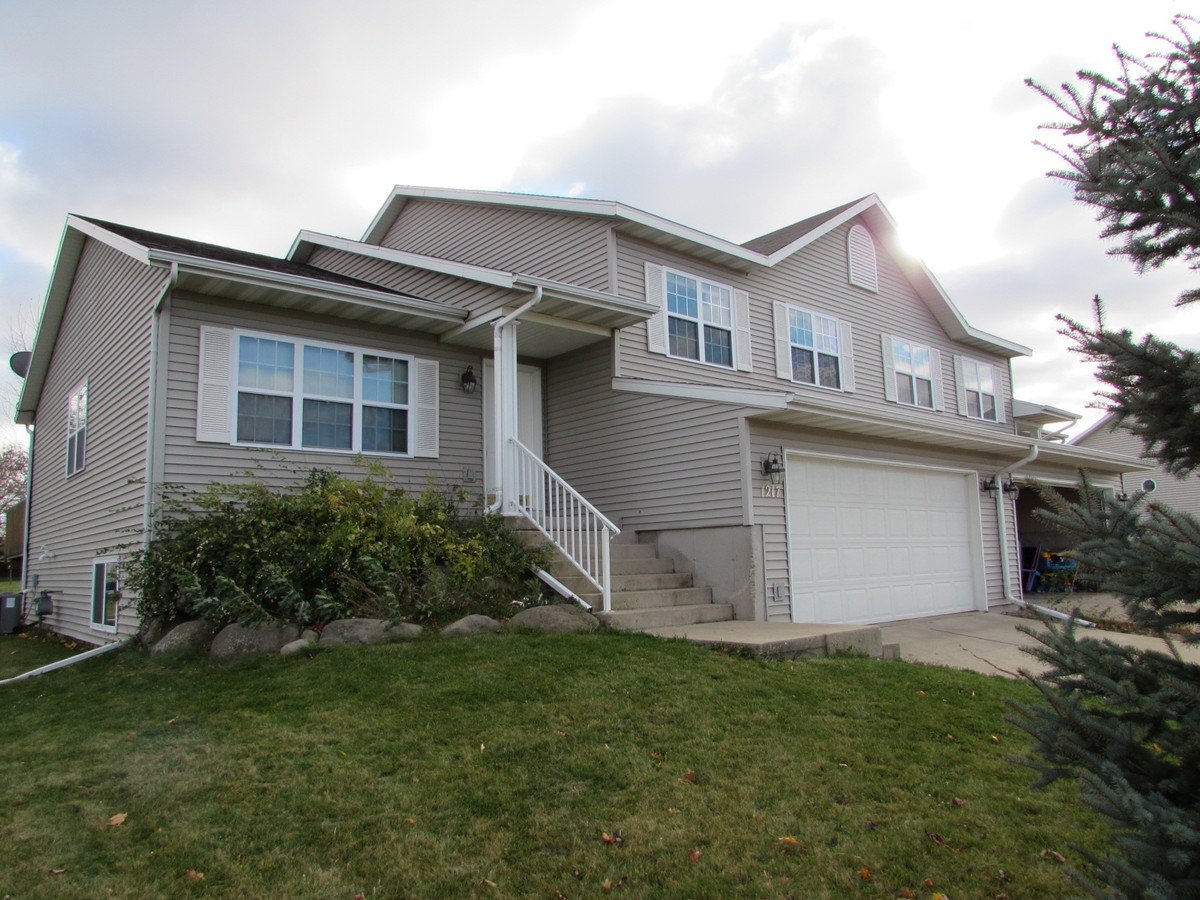 1217 St Albert The Great Drive Sun Prairie, WI Apartment for Rent