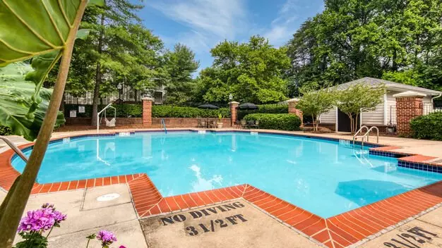 Beacon Place at Kentlands Apartment for rent in Gaithersburg, MD