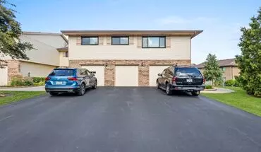 2 of 26 Bright 2br, 1.5ba End Unit With Heated Floors & Second-floor Laundry! House for rent in Schaumburg, IL