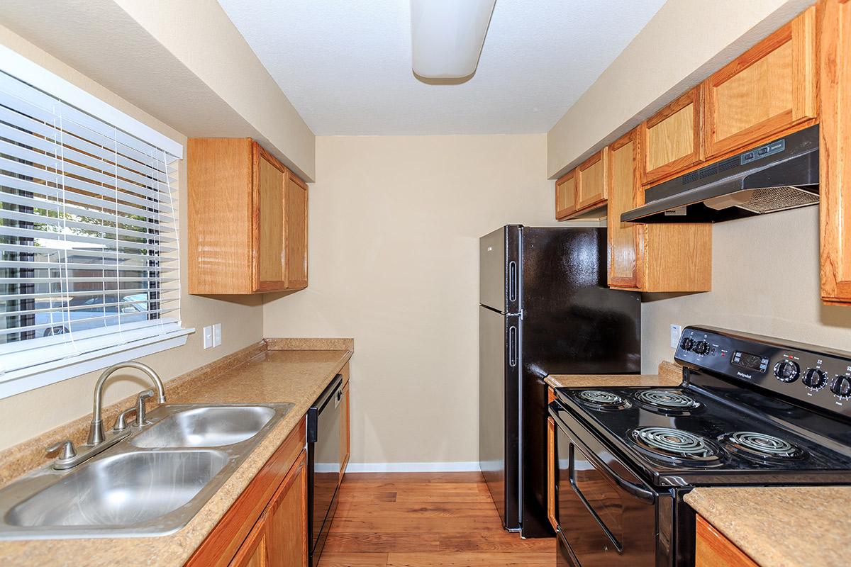 Rolling Meadows Apartments Arlington, TX