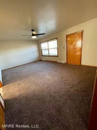 1050 Warner Apartment for rent in Great Bend, KS