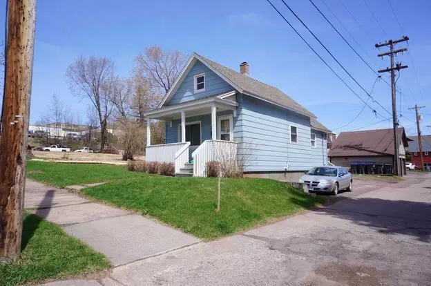 Available September - 1 Bed 1 Bath Apartment for rent in Duluth, MN