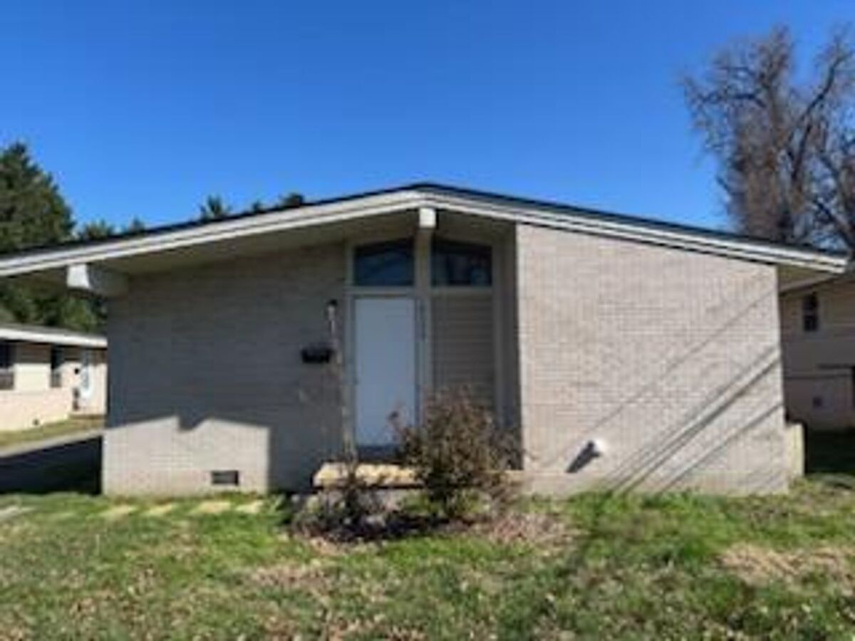 1633 W Rotary Dr High Point, NC Apartment for Rent | Rentable