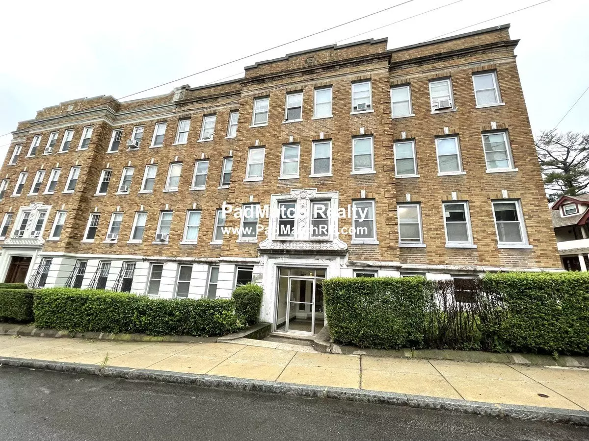 84 Sutherland Rd. Apartment for rent in Brighton, MA