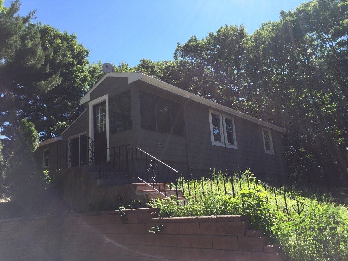 31 Pine St Dedham, MA House for Rent Rentable