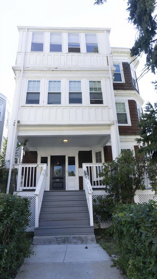 71 Walnut Park Boston, MA House for Rent