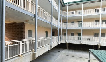 Burnham Place Apartments Apartment for rent in Bloomington, IN