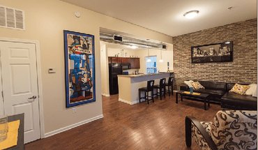 4 of 17 Morton Grad Apartment for rent in Bloomington, IN