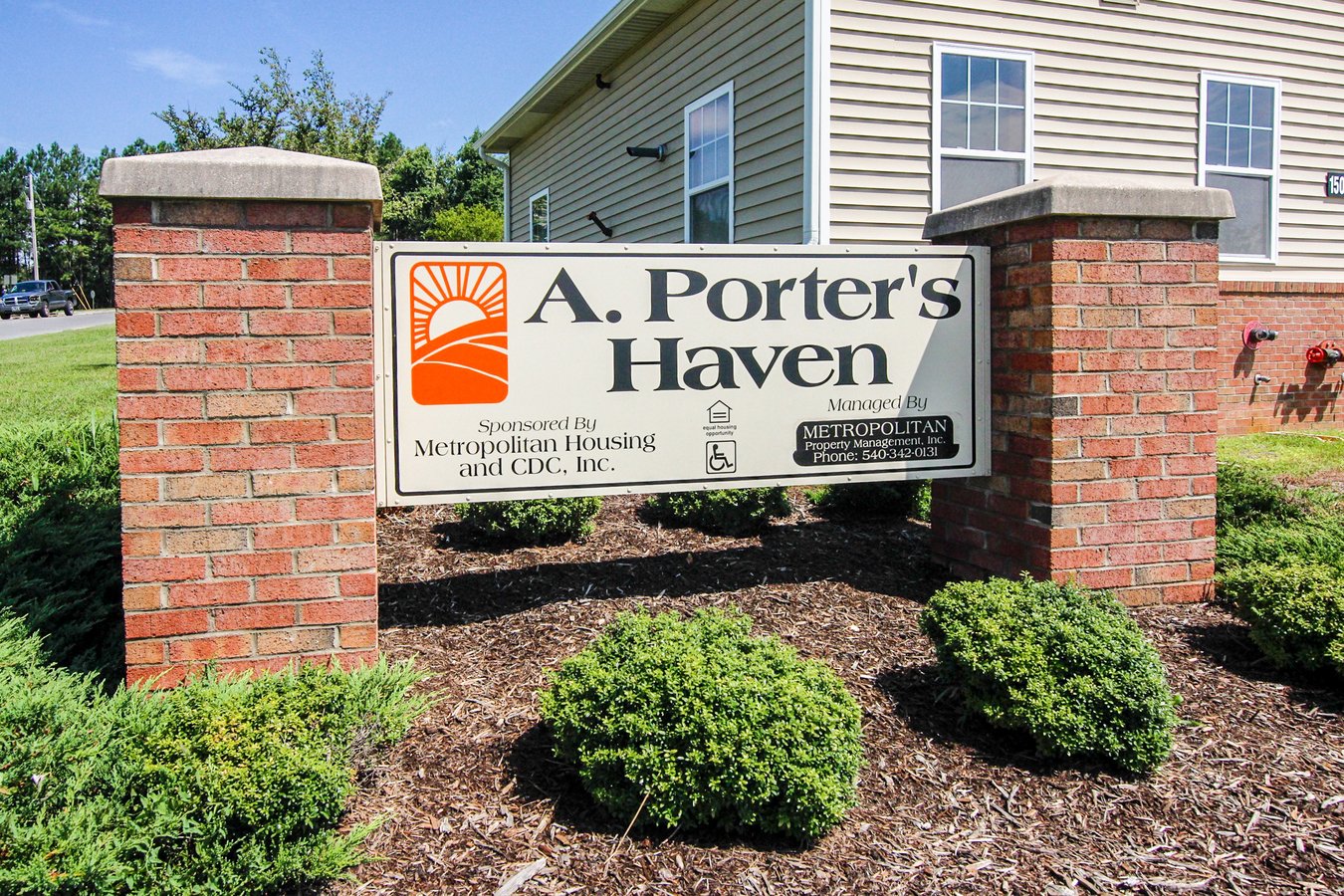 A Porter’s Haven Apartments 1702 Saunja Circle Vinton, VA