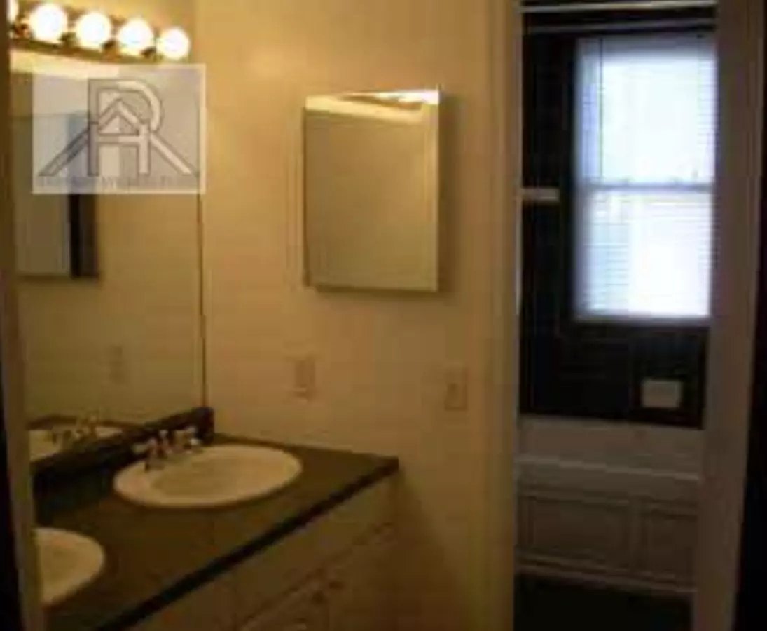 2 of 4 44 Champney St Apartment for rent in Boston, MA