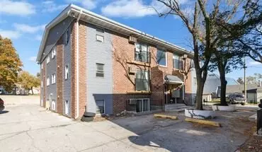 3 of 55 Twin Oaks Residences Apartment for rent in Des Moines, IA